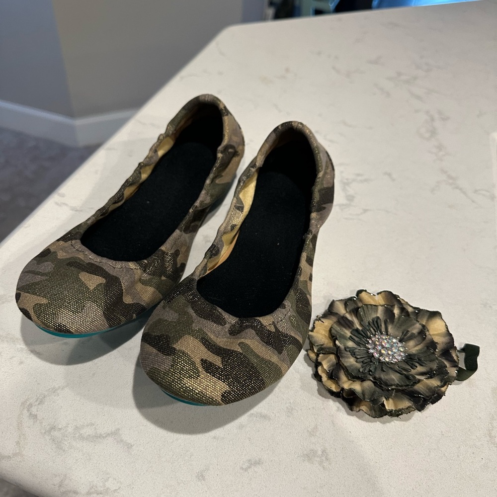 Tieks Calouflage Flats - Picture 2 of 7
